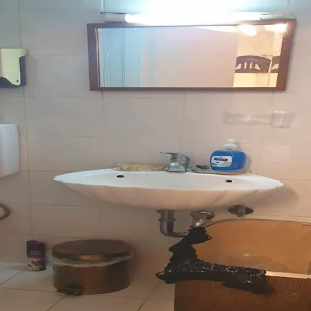 In - Independent For 2 People