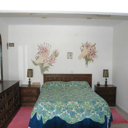 In - Independent For 2 People Apartment Patras
